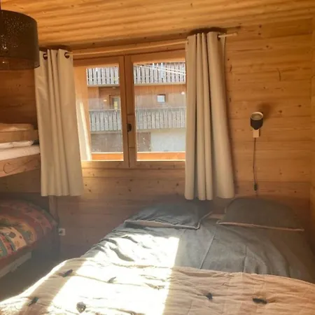 Apartment 3 Avec Terrasse, Balcon, Terrain De Boule, Parking, Wifi - Fr-1-459-189